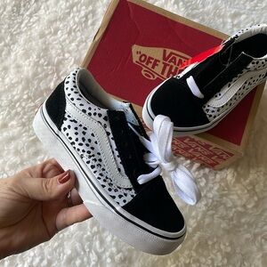 NWT Kids Old Skool Vans